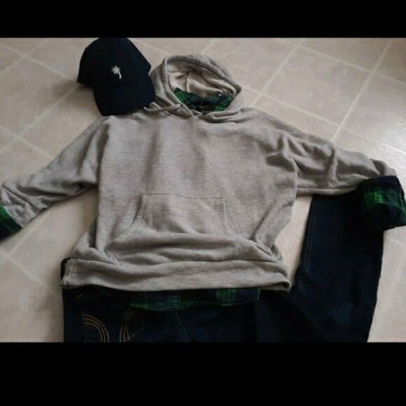 wet seal Gray 3/4 Sleeve Sweatshirt Small Y2k basic essential comfy Clean Girl - Picture 6 of 12